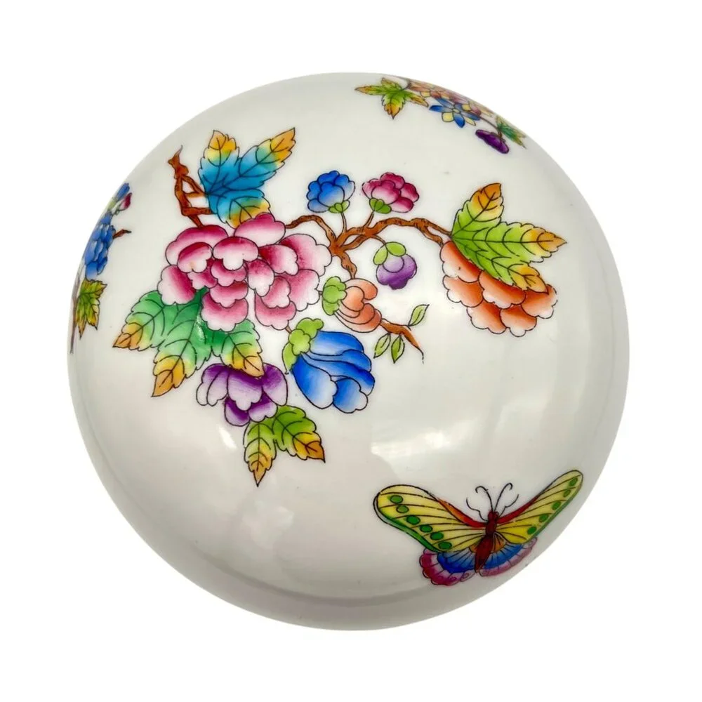 Herend Porcelain Round Trinket Box Bonbonniere Queen Victoria Green Rim 4.25" D - Picture 2 of 9